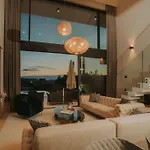Maris - Luxury With Pool Villa