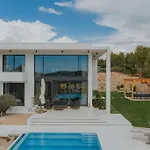 Villa Maris - Luxury With Pool *