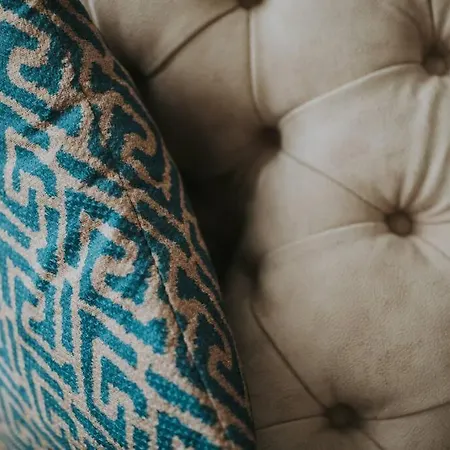 Maris - Luxury With Pool *