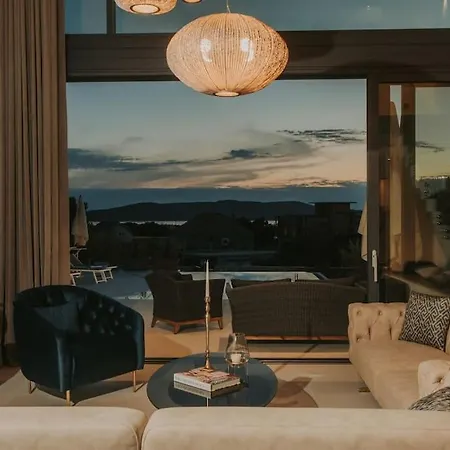 Maris - Luxury With Pool Willa *