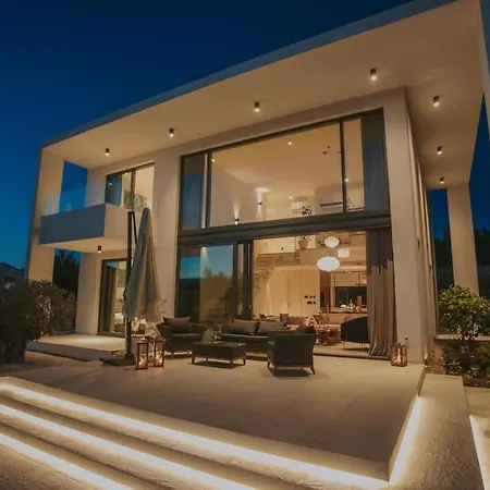 Вилла Maris - Luxury With Pool *