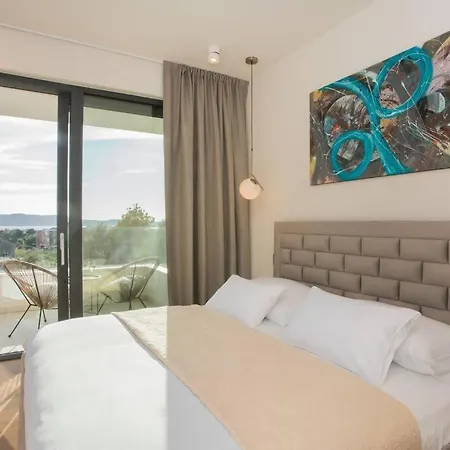 Maris - Luxury With Pool Brodarica (Sibenik-Knin)