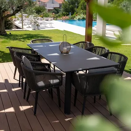 Willa Maris - Luxury With Pool