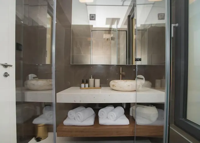 Maris - Luxury With Pool Villa Brodarica (Sibenik-Knin)