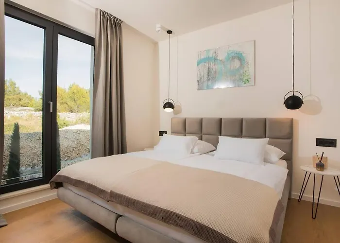 Villa Maris - Luxury With Pool *