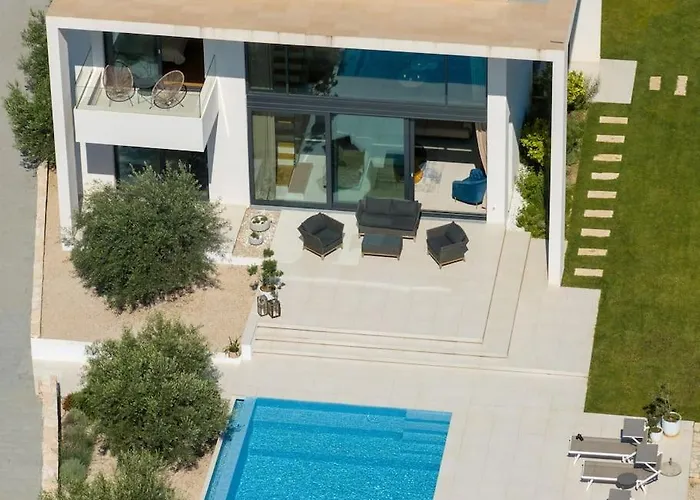 Villa Maris - Luxury With Pool *